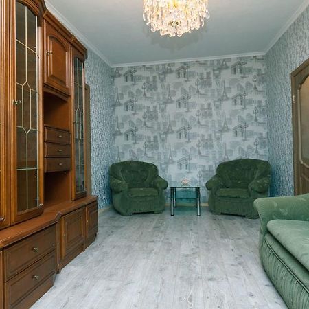 Cosy Central Apartment Kyiv Exterior foto